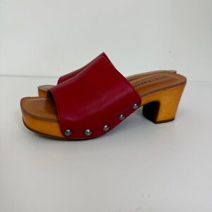 Lucky Brand Red Leather Studded Clog Slide Sandals Womens 5.5 / EU 36 Wood Heel